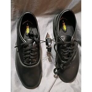 Tredsafe‎ Women's Kensley Slip Resistant Shoes Size 5